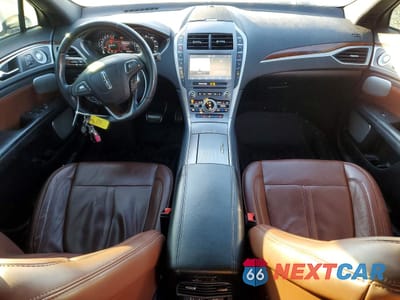 Zdjęcie 8 z 13 samochodu: 2020 LINCOLN MKZ RESERVE VIN:3LN6L5FC8LR620871 - miniatura