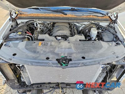 Zdjęcie 11 z 12 samochodu: 2017 CHEVROLET SUBURBAN K1500 PREMIER VIN:1GNSKJKC1HR226384 - miniatura