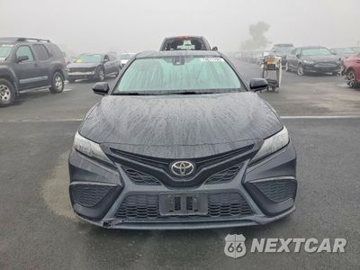 Piąte zdjęcie samochodu w środku: 2021 TOYOTA CAMRY SE VIN:4T1G11AK0MU523028 - miniatura