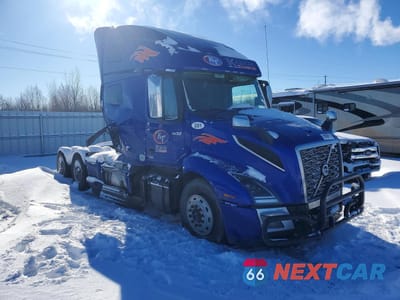 2024 VOLVO VN VNL - SEMI TRUCK 4V4NC9EH9RN637148 - główne zdjęcie licytacji z USA - miniatura