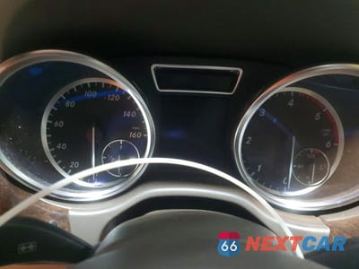 Zdjęcie 9 z 13 samochodu: 2012 MERCEDES-BENZ ML 350 BLUETEC VIN:4JGDA2EB2CA001035 - miniatura