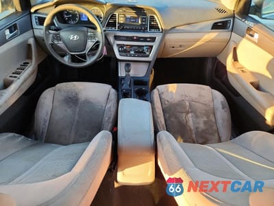 Zdjęcie 8 z 12 samochodu: 2015 HYUNDAI SONATA SE VIN:5NPE24AF3FH072834 - miniatura