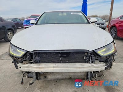 Piąte zdjęcie samochodu w środku: 2015 AUDI A4 VIN:WAUAFAFL0FN018694 - miniatura