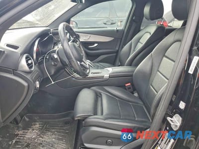 Zdjęcie 7 z 12 samochodu: 2021 MERCEDES-BENZ GLC 300 4MATIC VIN:W1N0G8EB6MF878242 - miniatura