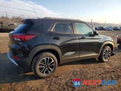 Trzecie zdjęcie samochodu z tyłu: 2025 CHEVROLET TRAILBLAZER LT AWD VIN:KL79MRSL5SB216535 - miniatura