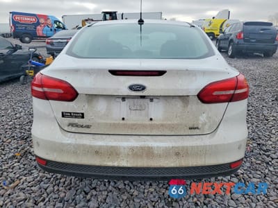 Zdjęcie 6 z 13 samochodu: 2017 FORD FOCUS SEL VIN:1FADP3H26HL249004 - miniatura