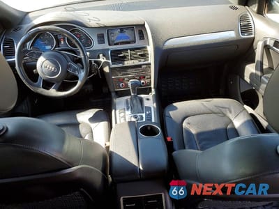 Zdjęcie 8 z 13 samochodu: 2013 AUDI Q7 VIN:WA1MMCFE6DD015640 - miniatura