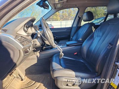 Zdjęcie 7 z 15 samochodu: 2015 BMW X5 XDRIVE35I VIN:5UXKR0C5XF0P13789 - miniatura
