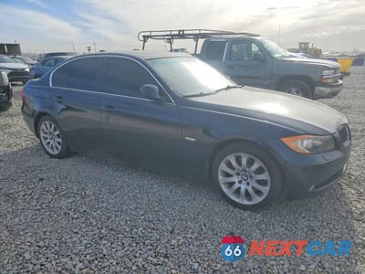 Czwarte zdjęcie samochodu z boku: 2006 BMW 330 XI VIN:WBAVD335X6KL52693 - miniatura