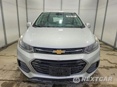 Piąte zdjęcie samochodu w środku: 2018 CHEVROLET TRAX LS VIN:3GNCJKSBXJL263015 - miniatura