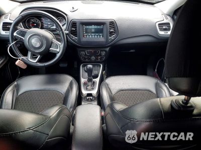 Zdjęcie 8 z 13 samochodu: 2021 JEEP COMPASS LATITUDE VIN:3C4NJDBB3MT500249 - miniatura