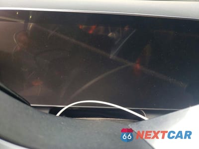 Zdjęcie 9 z 13 samochodu: 2023 MERCEDES-BENZ GLC 300 4MATIC VIN:W1NKM4HB7PF027819 - miniatura