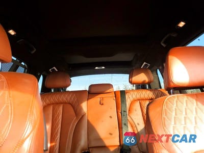 Zdjęcie 10 z 13 samochodu: 2021 BMW X7 XDRIVE40I VIN:5UXCW2C07M9F68042 - miniatura