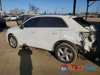 Drugie zdjęcie samochodu z przodu: 2020 AUDI Q3 PREMIUM VIN:WA1AECF3XL1022721 - miniatura