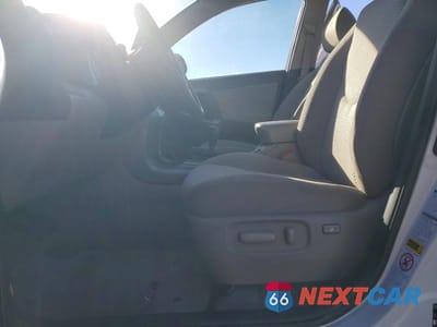 Zdjęcie 7 z 13 samochodu: 2008 TOYOTA RAV4 LIMITED VIN:JTMBK31V785048012 - miniatura