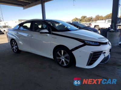 Czwarte zdjęcie samochodu z boku: 2017 TOYOTA MIRAI VIN:JTDBVRBD7HA001490 - miniatura