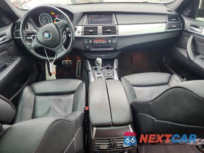 Zdjęcie 8 z 12 samochodu: 2013 BMW X6 XDRIVE50I VIN:5UXFG8C52DL591320 - miniatura