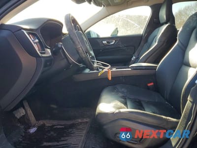 Zdjęcie 7 z 12 samochodu: 2023 VOLVO V60 CROSS COUNTRY PLUS VIN:YV4L12WZ8P2111760 - miniatura