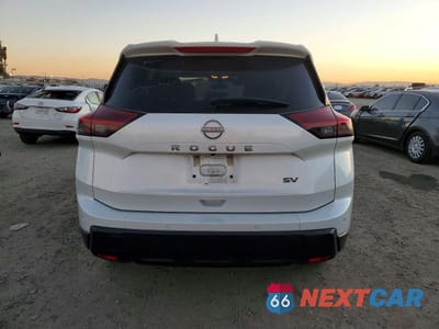 Zdjęcie 6 z 14 samochodu: 2024 NISSAN ROGUE SV VIN:5N1BT3BA7RC683720 - miniatura