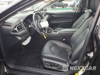 Zdjęcie 7 z 12 samochodu: 2021 TOYOTA CAMRY VIN:4T1K31AK2MU030035 - miniatura