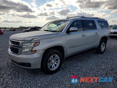 2019 CHEVROLET SUBURBAN C1500 LT 1GNSCHKC6KR201509 - główne zdjęcie licytacji z USA - miniatura