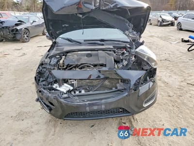 Piąte zdjęcie samochodu w środku: 2012 VOLVO S60 T6 VIN:YV1902FH3C2129935 - miniatura