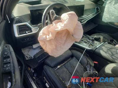 Zdjęcie 8 z 12 samochodu: 2024 BMW X5 XDRIVE50E VIN:5UX43EU03R9S60013 - miniatura