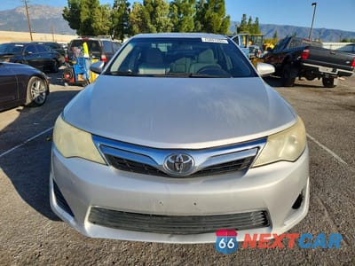 Piąte zdjęcie samochodu w środku: 2014 TOYOTA CAMRY LE VIN:4T1BF1FK0EU440981 - miniatura