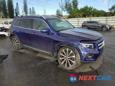 Czwarte zdjęcie samochodu z boku: 2020 MERCEDES-BENZ GLB 250 4MATIC VIN:W1N4M4HB7LW022185 - miniatura