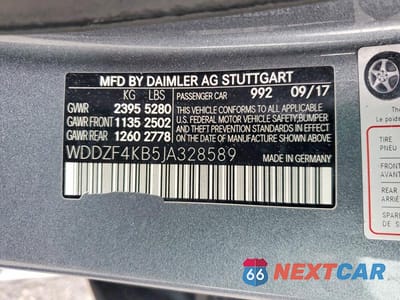 Zdjęcie 12 z 12 samochodu: 2018 MERCEDES-BENZ E 300 4MATIC VIN:WDDZF4KB5JA328589 - miniatura