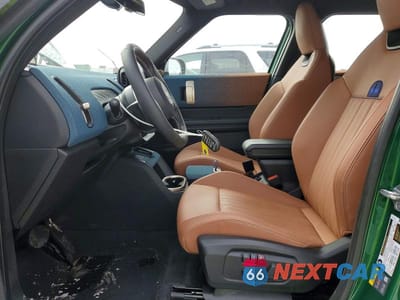 Zdjęcie 7 z 11 samochodu: 2025 MINI COUNTRYMAN SE ALL4 VIN:WMZ53GA02S7R47331 - miniatura