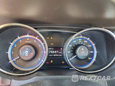 Zdjęcie 9 z 12 samochodu: 2011 HYUNDAI SONATA SE VIN:5NPEC4AC6BH130593 - miniatura