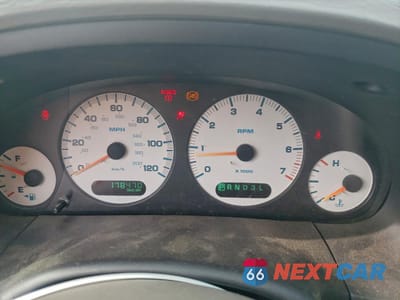 Zdjęcie 9 z 16 samochodu: 2006 DODGE GRAND CARAVAN SXT VIN:2D4GP44L86R700064 - miniatura