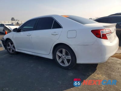 Drugie zdjęcie samochodu z przodu: 2014 TOYOTA CAMRY L VIN:4T1BF1FK1EU859549 - miniatura