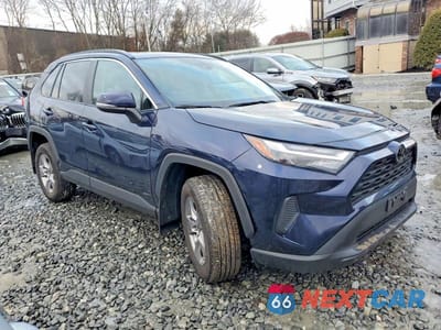 Czwarte zdjęcie samochodu z boku: 2025 TOYOTA RAV4 XLE VIN:2T3P1RFV8SW562990 - miniatura