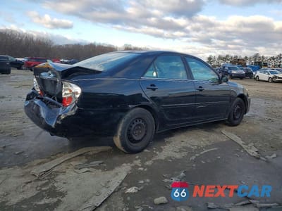 Trzecie zdjęcie samochodu z tyłu: 2002 TOYOTA CAMRY LE VIN:4T1BE32K02U060409 - miniatura