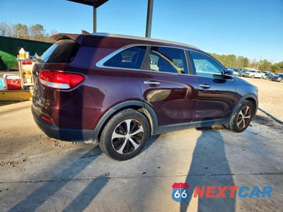 Trzecie zdjęcie samochodu z tyłu: 2016 KIA SORENTO EX VIN:5XYPH4A5XGG122457 - miniatura