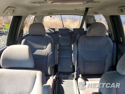 Zdjęcie 10 z 14 samochodu: 2006 HONDA ODYSSEY EX VIN:5FNRL38496B092193 - miniatura