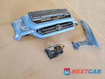 Zdjęcie 13 z 14 samochodu: 2025 TOYOTA 4RUNNER SR5 VIN:JTEVA5BR1S5005480 - miniatura