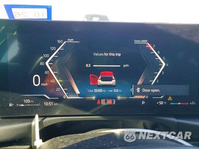Zdjęcie 9 z 13 samochodu: 2023 BMW 330I VIN:3MW69FF05P8D04206 - miniatura