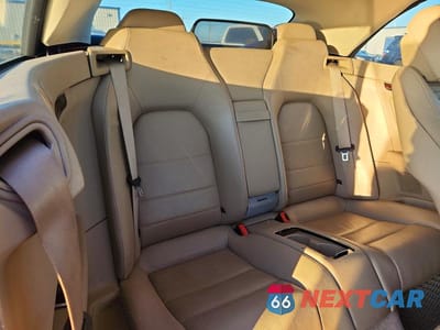 Zdjęcie 10 z 11 samochodu: 2012 MERCEDES-BENZ E 350 VIN:WDDKK5KF2CF172667 - miniatura