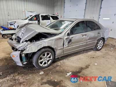 2007 MERCEDES-BENZ C 280 WDBRF54H67A952636 - główne zdjęcie licytacji z USA - miniatura