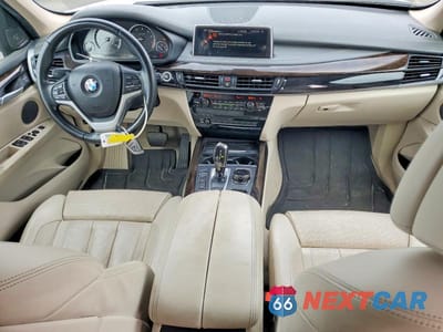 Zdjęcie 8 z 12 samochodu: 2016 BMW X5 XDR40E VIN:5UXKT0C52G0S77622 - miniatura