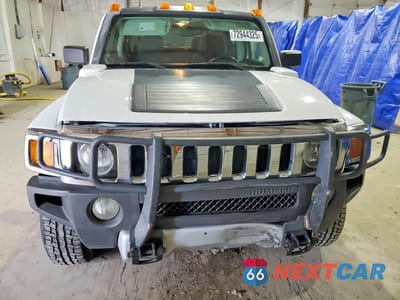 Piąte zdjęcie samochodu w środku: 2009 HUMMER H3 VIN:5GTEN13E398110701 - miniatura