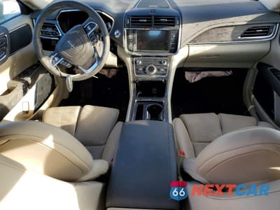 Zdjęcie 8 z 14 samochodu: 2019 LINCOLN CONTINENTAL SELECT VIN:1LN6L9TK2K5609577 - miniatura