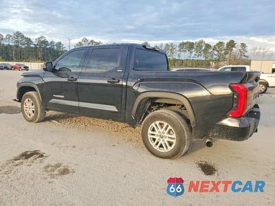 Drugie zdjęcie samochodu z przodu: 2024 TOYOTA TUNDRA CREWMAX SR VIN:5TFLA5DB8RX230392 - miniatura