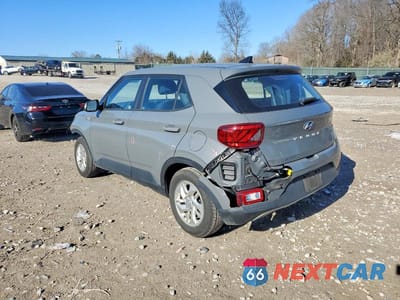 Drugie zdjęcie samochodu z przodu: 2021 HYUNDAI VENUE SE VIN:KMHRB8A31MU089533 - miniatura