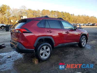 Trzecie zdjęcie samochodu z tyłu: 2023 TOYOTA RAV4 XLE VIN:2T3W1RFV6PW289762 - miniatura