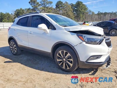 Czwarte zdjęcie samochodu z boku: 2019 BUICK ENCORE ESSENCE VIN:KL4CJGSM6KB840014 - miniatura
