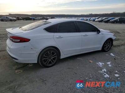 Trzecie zdjęcie samochodu z tyłu: 2017 FORD FUSION SE VIN:3FA6P0H71HR391992 - miniatura